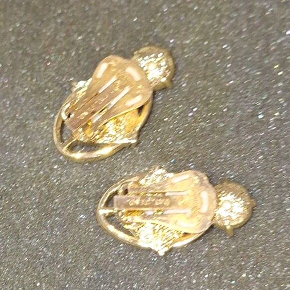Emmons Lusterware Women's Clip On Earrings Vintage Pearlescent Signed - Picture 7 of 12